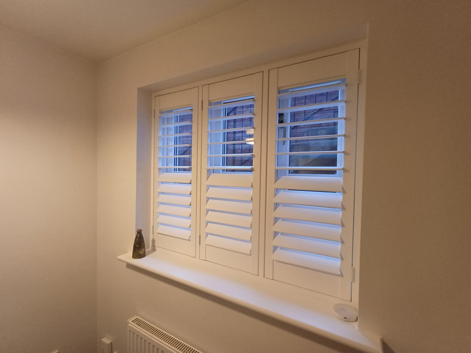 Shires Shutters installation, real shutter white 3panel